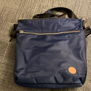 shortyLOVE wonder -large cross body bag-navy in excellent condition